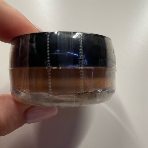 Rimmel London jelly bronzer in number 001 paradise - Picture 3 of 3